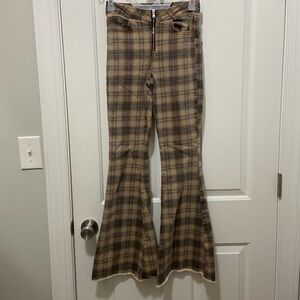 Forever 21 plaid FLARE jeans